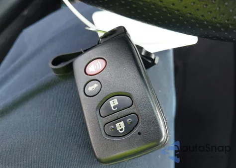 2012 Toyota Avalon Limited z USA, uszkodzony, nr VIN 4T1BK3DB8CU458894